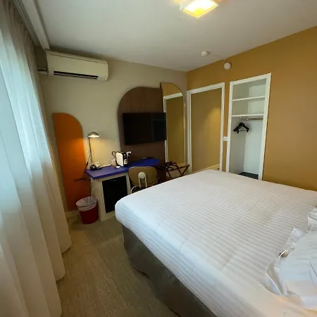 Abrial Hotell