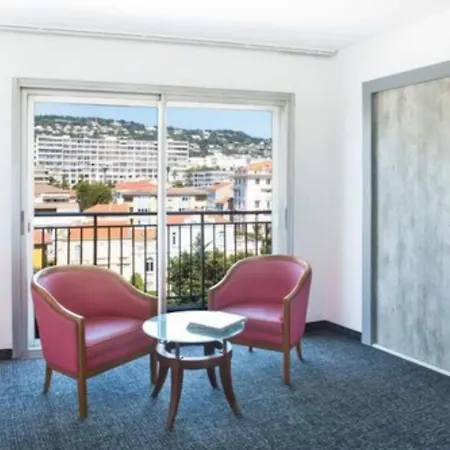 Hotel Abrial By Soniho 3*