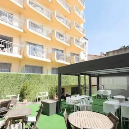 Hotel Abrial By Soniho 3*